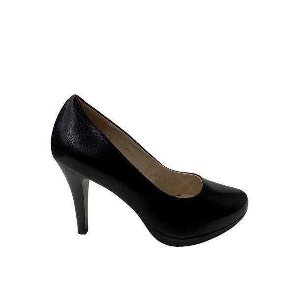 Zapato Reina Cuero Negro